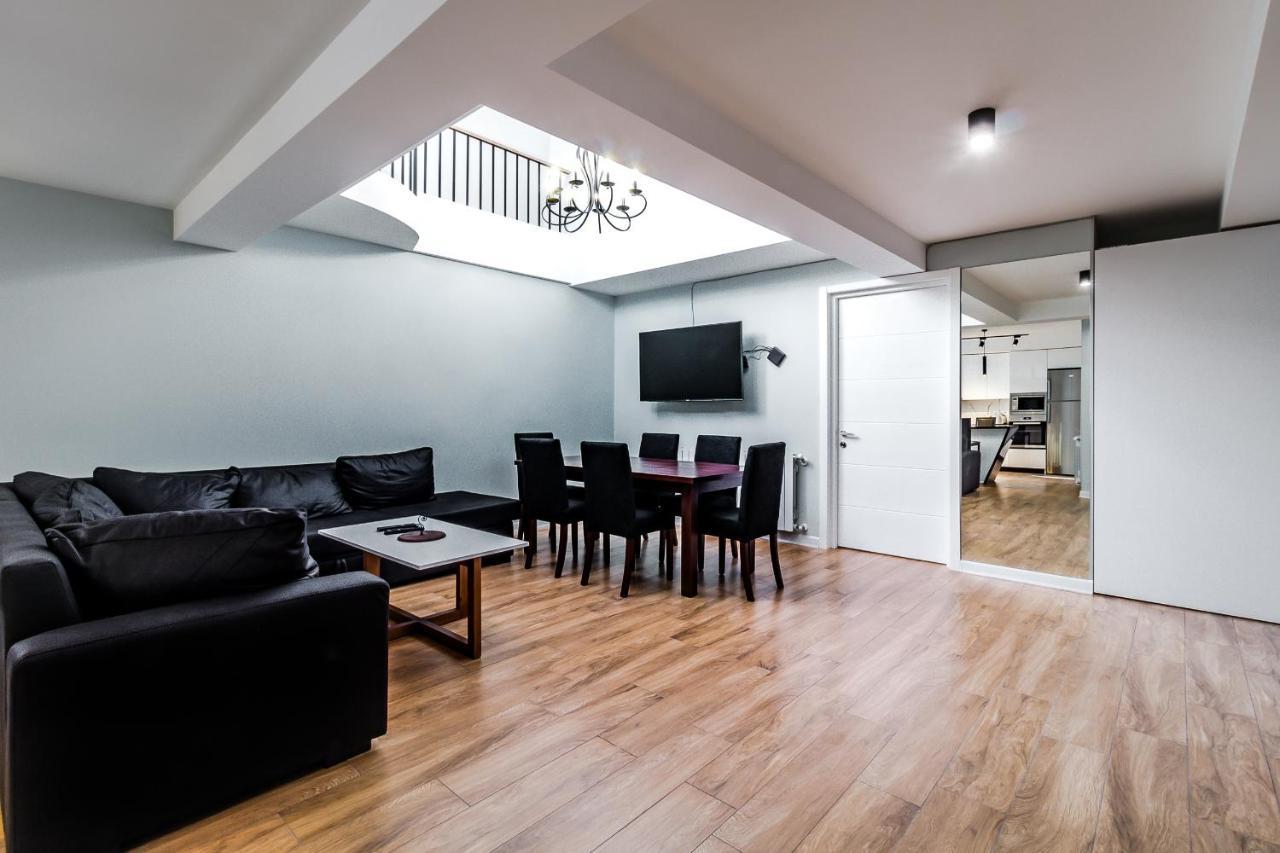 Modern Apartment In Old Tbilisi Exterior photo