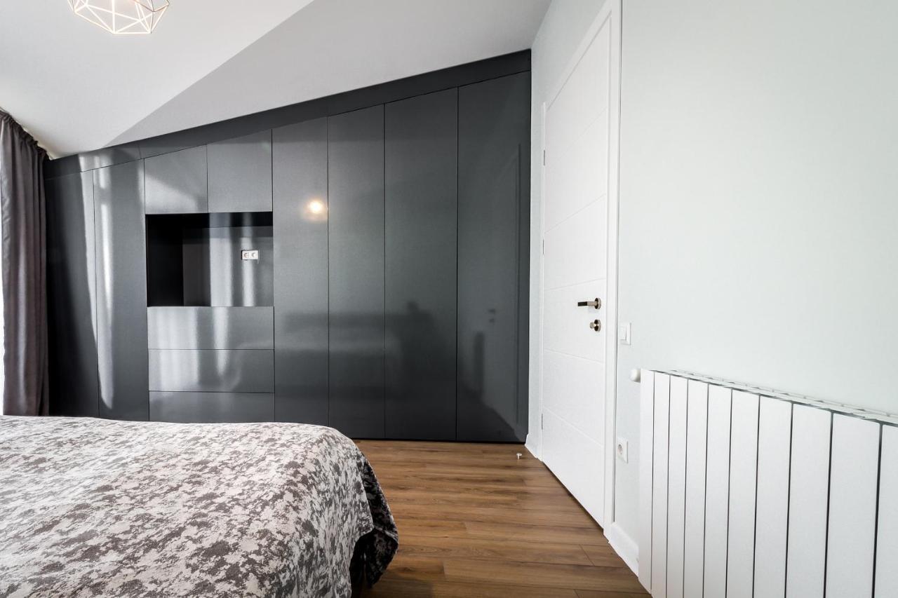 Modern Apartment In Old Tbilisi Exterior photo