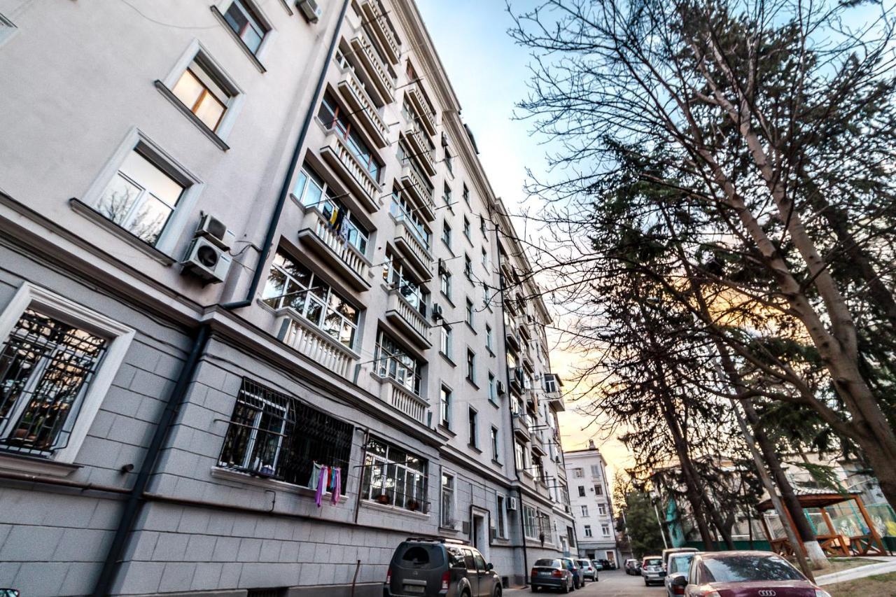 Modern Apartment In Old Tbilisi Exterior photo